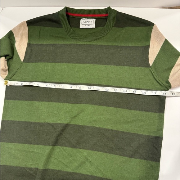 Faze 1 Boys Sweater Size XL 18 NWT - Picture 5 of 8